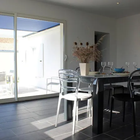 Maison Moderne A Avec Jardin, Terrasse, 5 Couchages, Proche Commerces - Fr-1-246a-12 בית נופש *